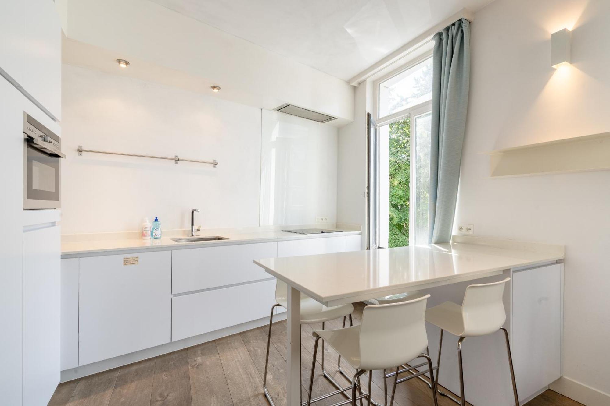 Beautiful Modern Apartment In The Heart Of Anvers Extérieur photo